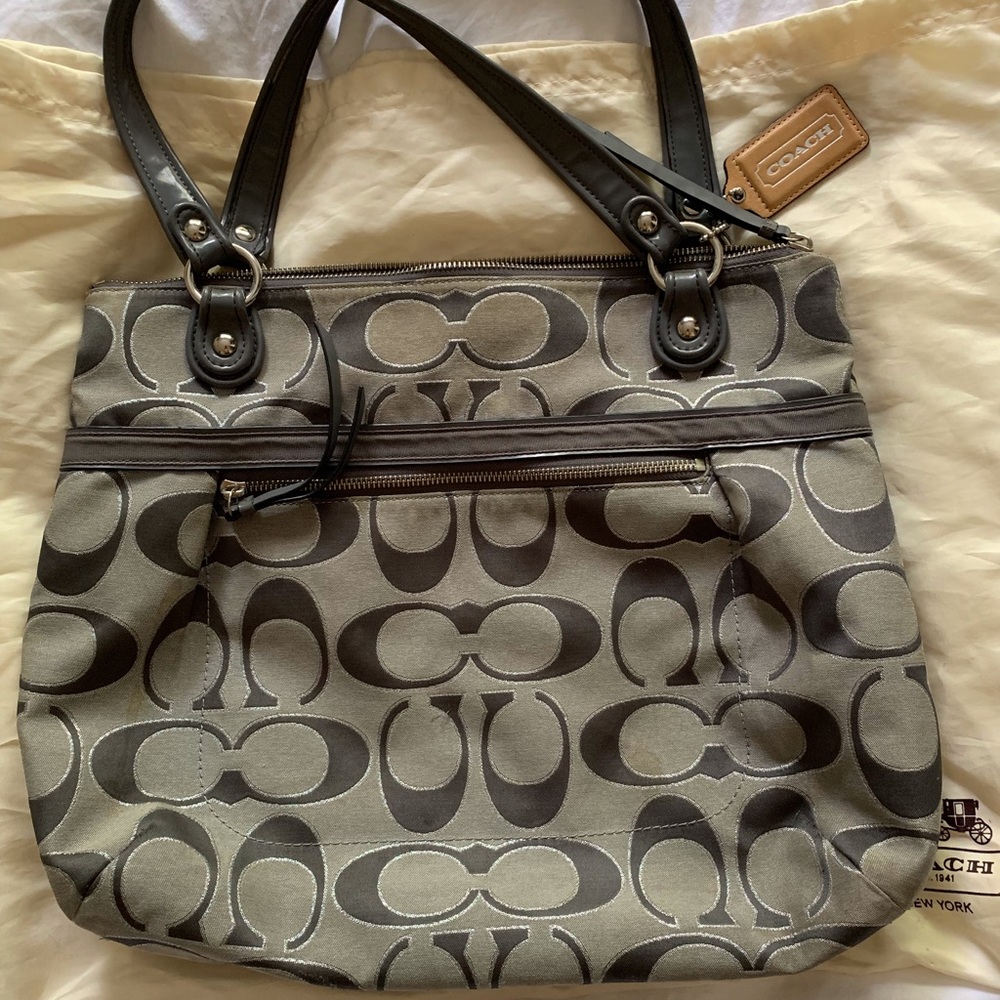 Authentic Coach tote